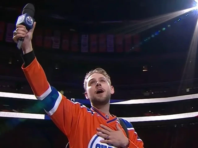 Country Music Star Signs Petition to Dump Him as Oilers Anthem Singer