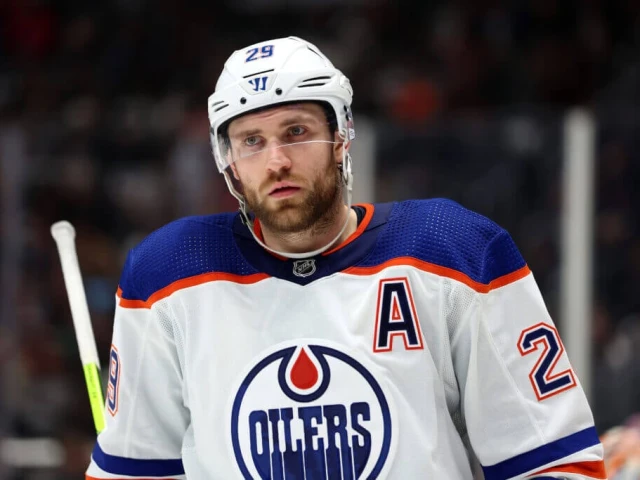 With or without Leon Draisaitl, Oilers feel Game 2 urgency vs. Canucks