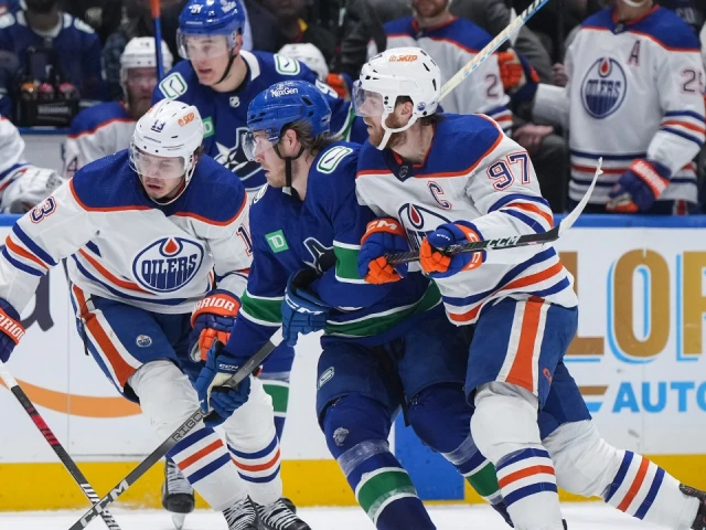 Stanley Cup Playoffs on Sportsnet: Oilers vs. Canucks, Game 2