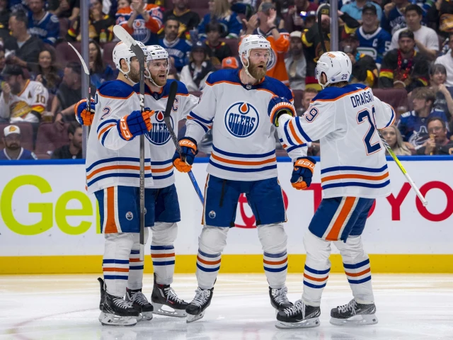 Stanley Cup Playoffs Day 21: Oilers tie series as Canucks blow three leads