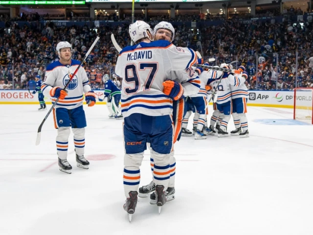 Interesting stats show how dominant Oilers' McDavid was vs Canucks in Game 2 win