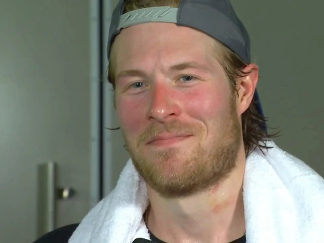 ‘He competes hard’: Boeser praises Silovs after outstanding Game 3 win