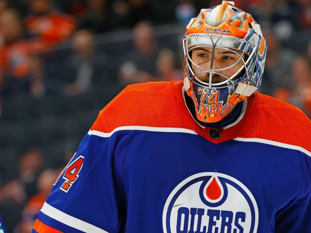 Oilers’ Stanley Cup hopes are swirling with Stuart Skinner cracking under pressure