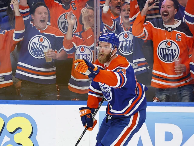 Ekholm joins Coffey in Oilers history books with unique playoff stat