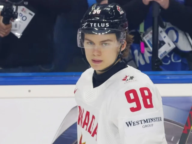 Like Crosby and McDavid before him, Connor Bedard making his mark at World Championship