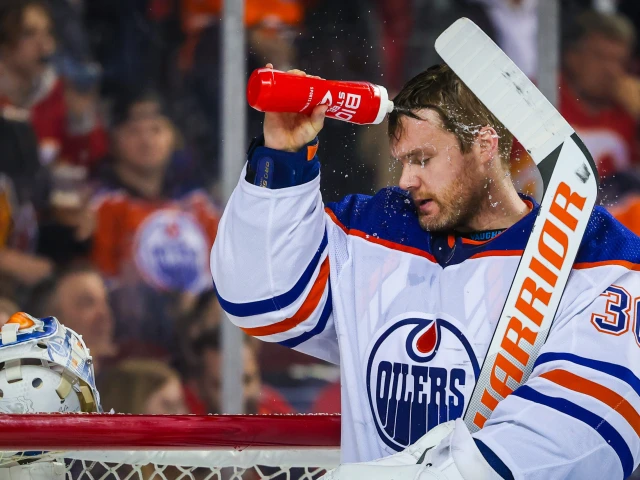 Oilers reportedly starting Calvin Pickard in Game 4 against Canucks