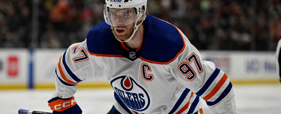 Oilers roster update: McDavid, Draisaitl to start Game 4 on separate lines