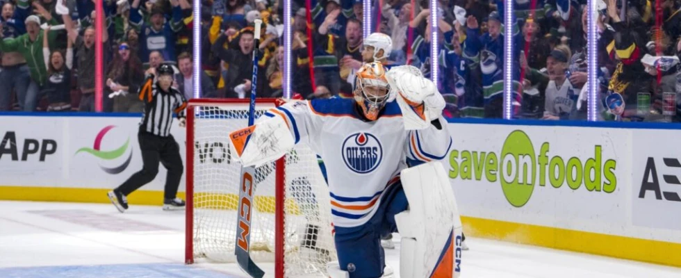 The Edmonton Oilers Have a Stuart Skinner Problem