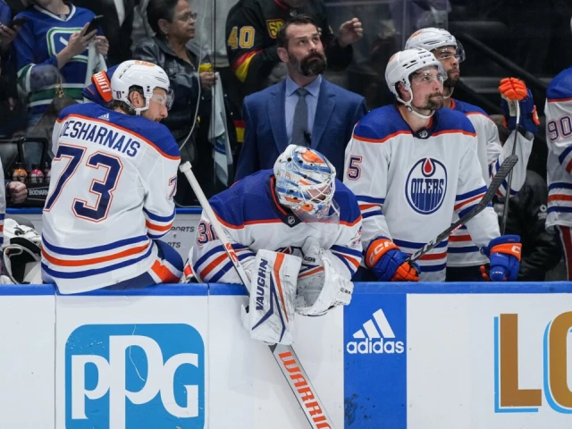 Who should the Oilers start in net for their do-or-die Game 6?