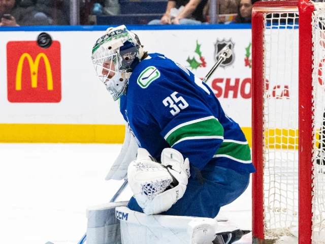 Canucks goaltender Thatcher Demko returns for practice ahead of Game 6