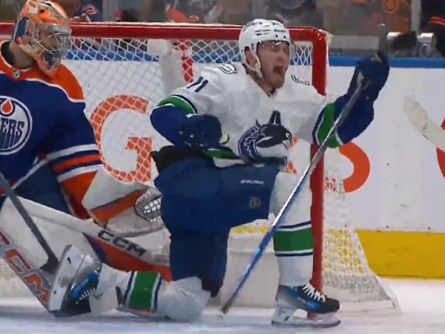 Canucks’ Hoglander fires back with gritty rebound vs. Oilers