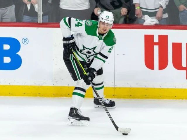 Stars' Hintz still out for Game 1 against Oilers