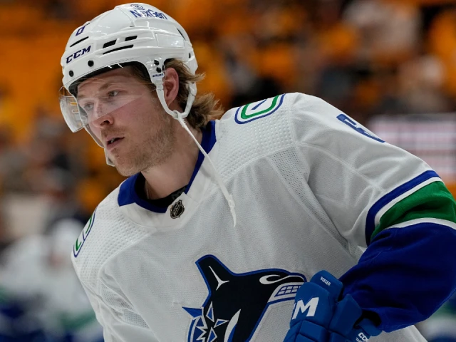 ‘Emotional morning for me’: Canucks’ Boeser describes season-ending injury