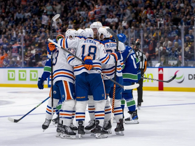 Wayne Gretzky is impressed with the Edmonton Oilers’ depth