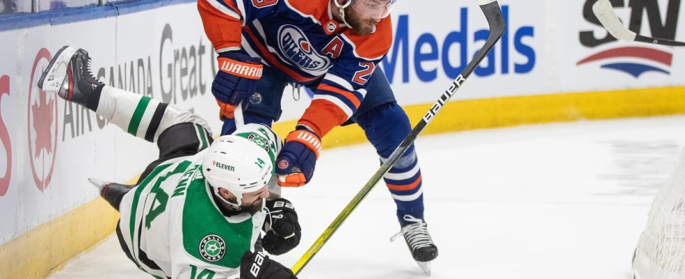 Robertson’s hat trick leads Stars to second straight win over Oilers