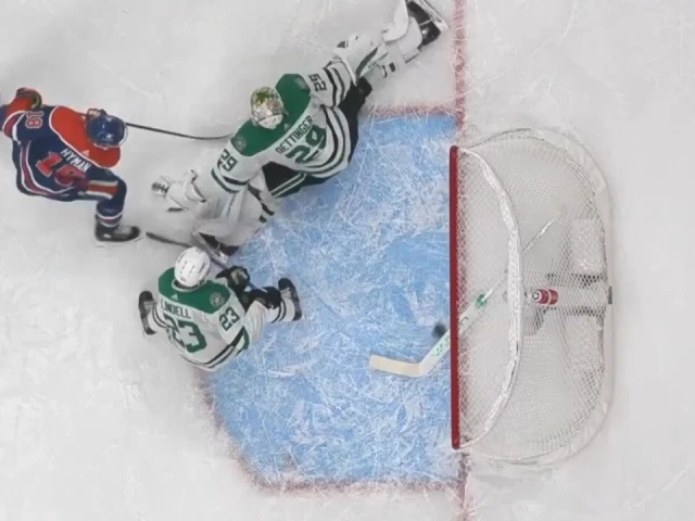 Gotta See It: Oettinger’s stray stick robs McDavid of wide-open goal