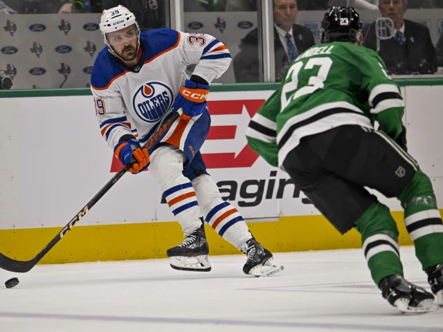 Oilers’ Sam Carrick draws in for Derek Ryan in pivotal Game 5