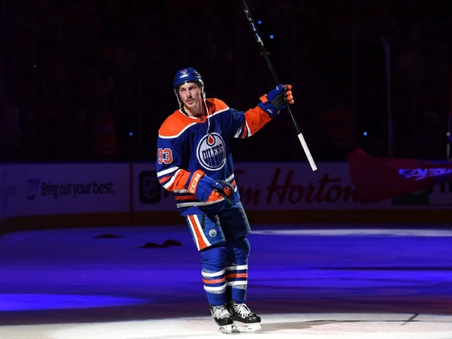 'He's the heartbeat of our team': Why everybody loves Ryan Nugent-Hopkins, long-suffering Edmonton Oiler