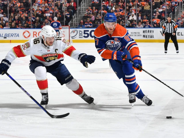 Conn Smythe watch: Connor McDavid and Aleksander Barkov lead the way for playoffs MVP