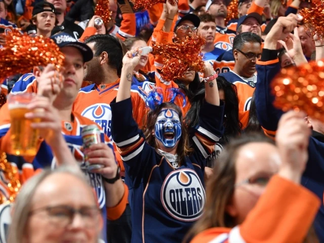 Oilers indoor watch party for Game 1 of Stanley Cup Final has sold out