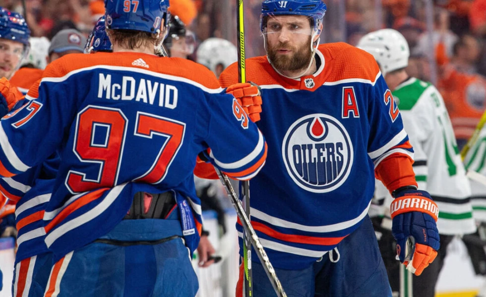 Bettors backing McDavid to win Conn Smythe, split on Stanley Cup champ