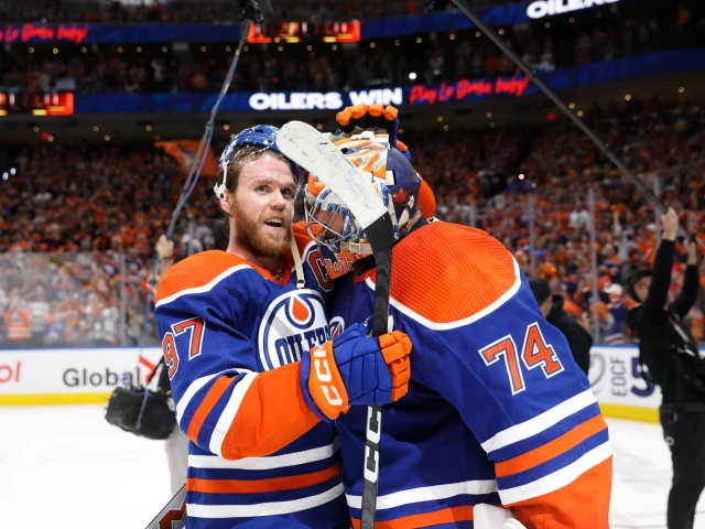 Oilers at Panthers Stanley Cup Final Game 1 odds, expert picks: Florida opens as series favorite