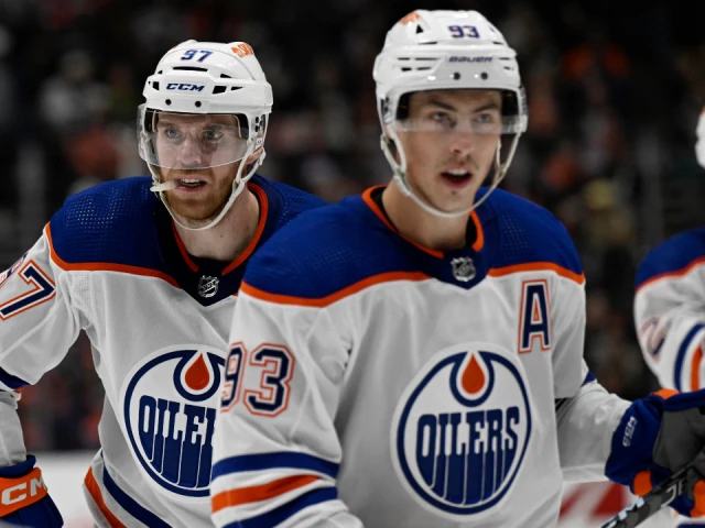 Stanley Cup Notebook: Wait is over for RNH, Oilers’ longest serving player