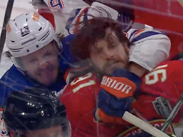 Massive scrum ensues after Oilers’ Brown takes late poke at Bobrovsky