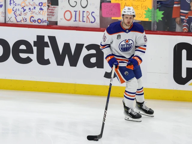 Why Oilers defenceman Philip Broberg has arrived just in time