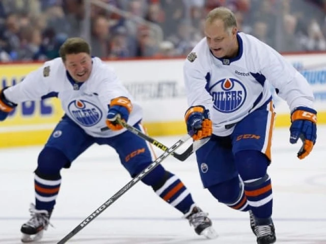 Former Edmonton Oiler Esa Tikkanen puts Stanley Cup rings up for sale