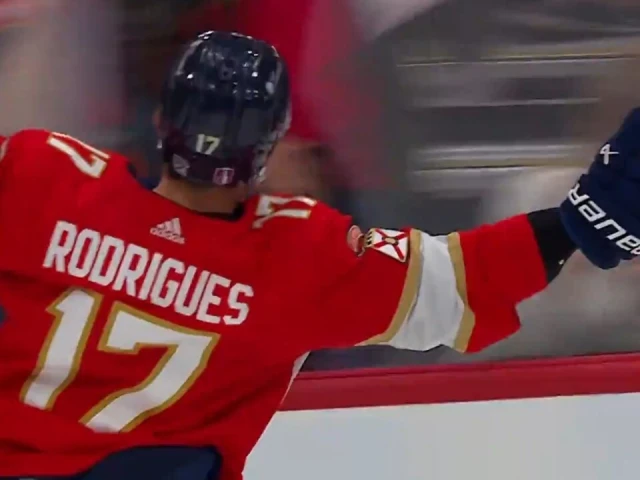 Rodrigues tips home second goal of game on power play