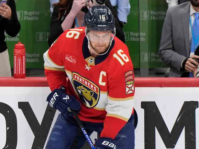 Panthers’ Barkov doesn’t return to Game 2 after taking high hit from Draisaitl