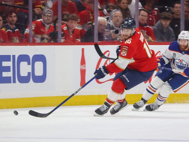 Panthers' Aleksander Barkov progressing after hard hit forced him out of Game 2, will be evaluated Wednesday