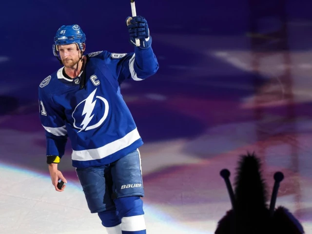 GMs, agents predict the NHL offseason: Stamkos' decision, goalie carousel, Utah's big swing(s)