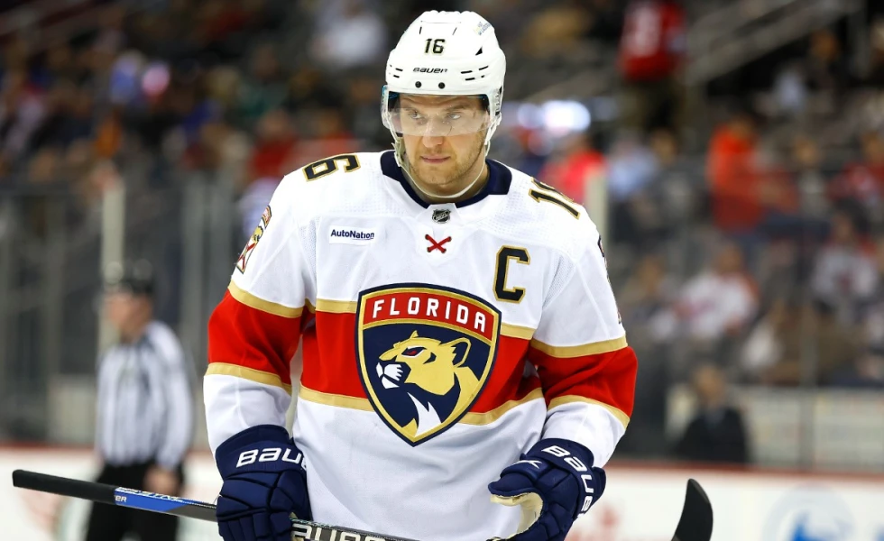 Panthers’ Barkov, Tarasenko on ice for practice ahead of Game 3 against Oilers