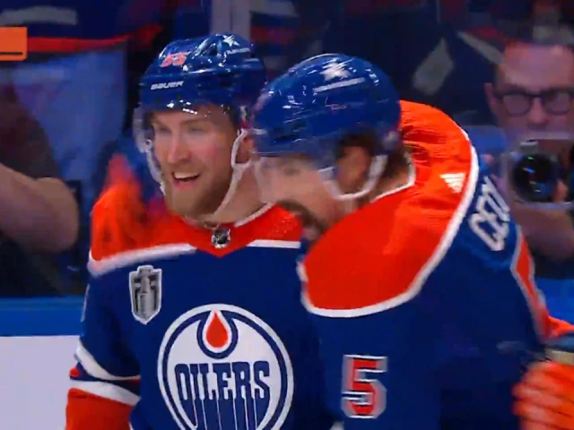 Gotta See It: Holloway uses slick backhand to score off Draisaitl feed