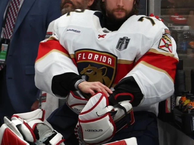 Bobrovsky chased after allowing five goals in G4