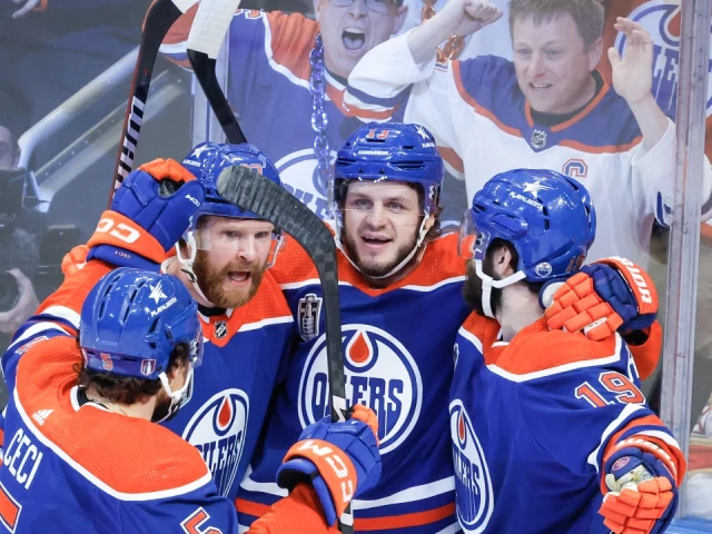 Oilers crush Panthers, avoid sweep in Stanley Cup Final