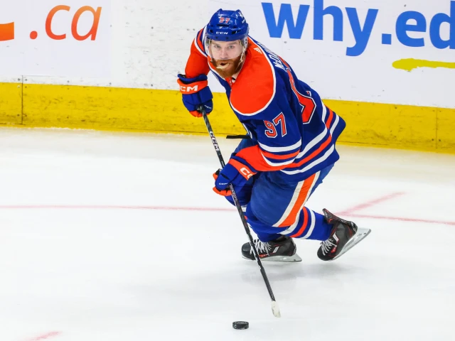 Connor McDavid sets NHL record for most assists in a single playoffs, passing Wayne Gretzky