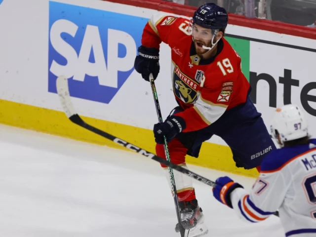 Tkachuk makes bold prediction for tonight's Oilers-Panthers game
