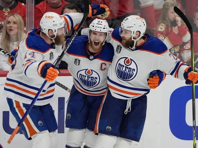 McDavid legacy game lifts Oilers in must-win Game 5