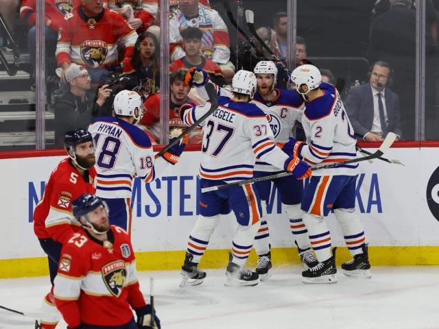 As Panthers drop Game 5 to Connor McDavid's Oilers, pressure mounts and the momentum shifts