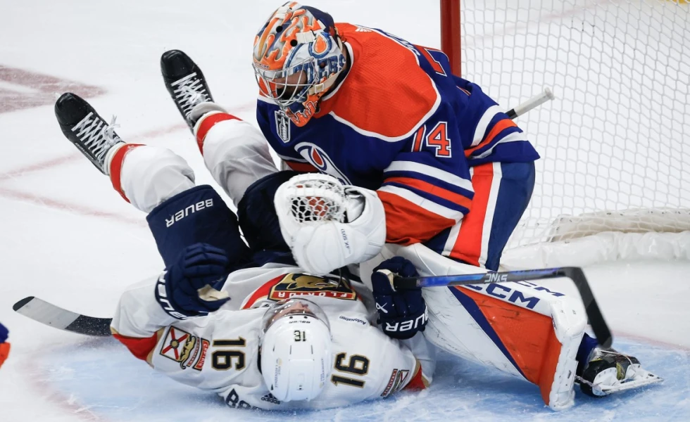 Stuart Skinner making timely saves to help the Oilers claw back in the Stanley Cup Final