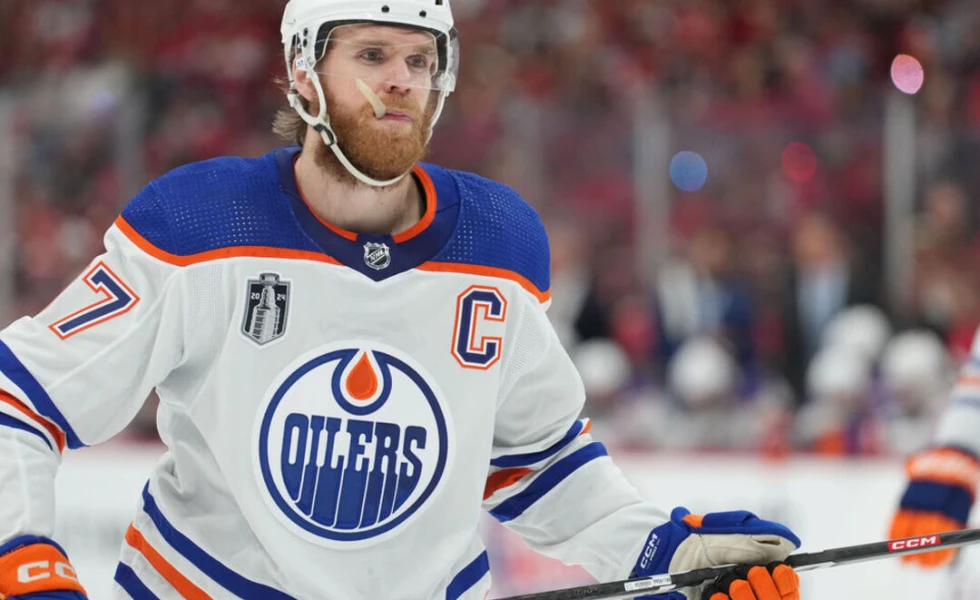 McDavid wins Conn Smythe Trophy