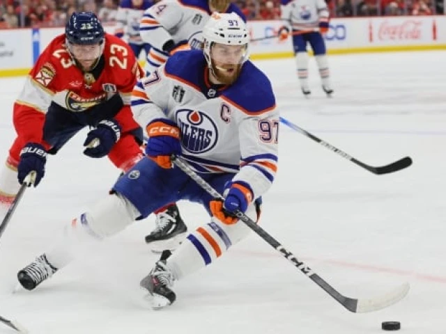 Oilers' Connor McDavid wins Conn Smythe Trophy as playoff MVP after Game 7 loss