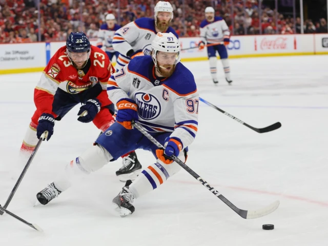 “It sucks”: Connor McDavid joins exclusive Conn Smythe Trophy club after Oilers lose Stanley Cup