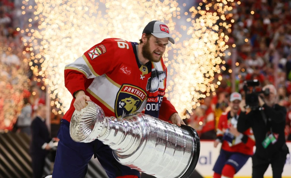 ‘F— yeah!’: Panthers on-ice Stanley Cup celebration one to remember