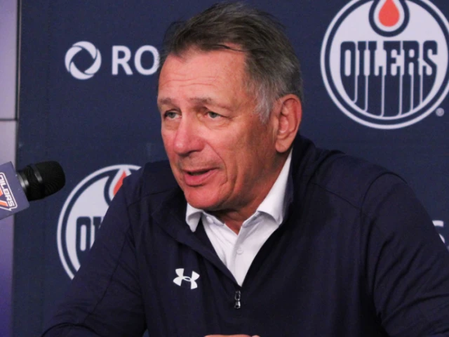 Former NHLer links Oilers GM Holland to the Blackhawks