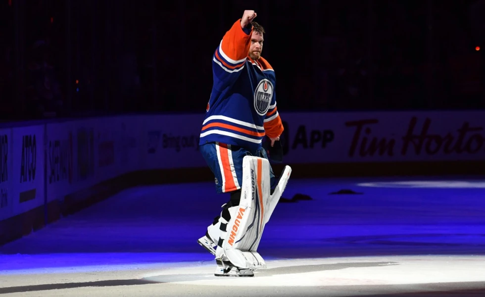 Report: Oilers re-sign goaltender Calvin Pickard to two-year deal