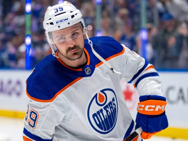 Sam Carrick leaving Oilers for an Eastern Conference team: report